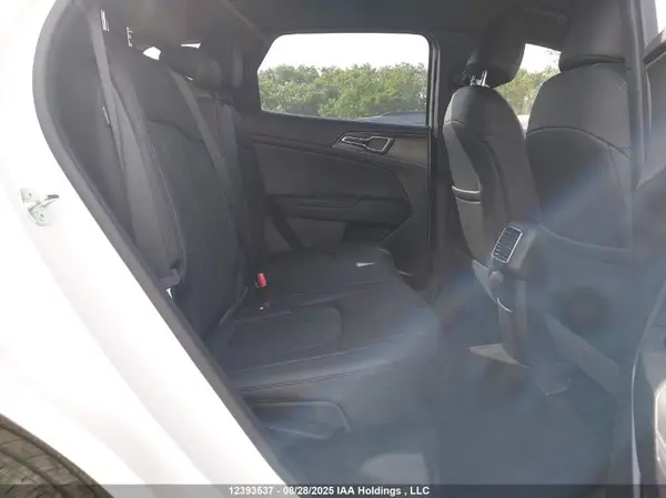 KNDPUCDF7R7246325 2024 KIA SPORTAGE - Image 8