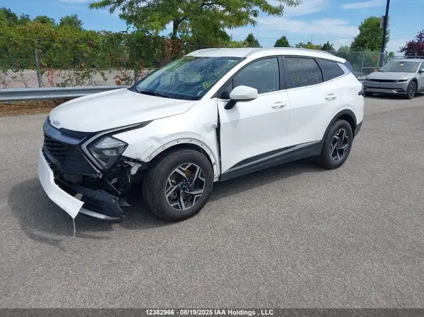 KNDPUCDF7R7286758 2024 KIA SPORTAGE - Image 2
