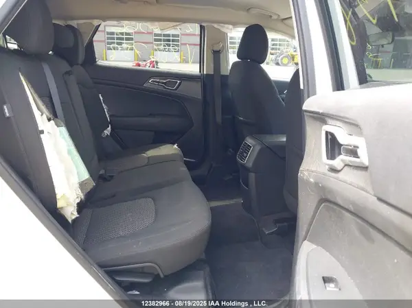 KNDPUCDF7R7286758 2024 KIA SPORTAGE - Image 8
