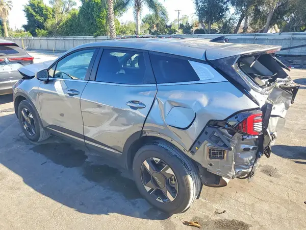 KNDPUCDF7T7454163 2026 KIA SPORTAGE - Image 2