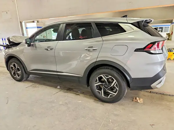 KNDPUCDF8S7370416 2025 KIA SPORTAGE - Image 2