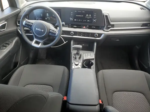 KNDPUCDF8S7416200 2025 KIA SPORTAGE - Image 8