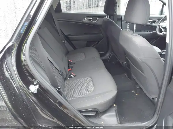 KNDPUCDF9R7220406 2024 KIA SPORTAGE - Image 8