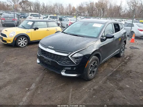 KNDPUCDF9R7238159 2024 KIA SPORTAGE - Image 2