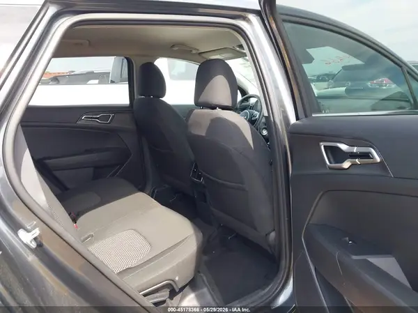 KNDPUCDF9R7307805 2024 KIA SPORTAGE - Image 8