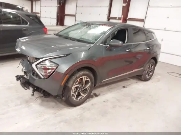 KNDPUCDF9S7383952 2025 KIA SPORTAGE - Image 2