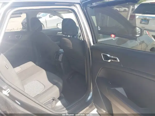 KNDPUCDF9S7407604 2025 KIA SPORTAGE - Image 8