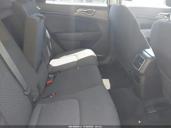 KNDPUCDFXR7243449 2024 KIA SPORTAGE - Image 8