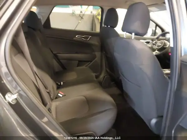 KNDPUCDFXS7362642 2025 KIA SPORTAGE - Image 8