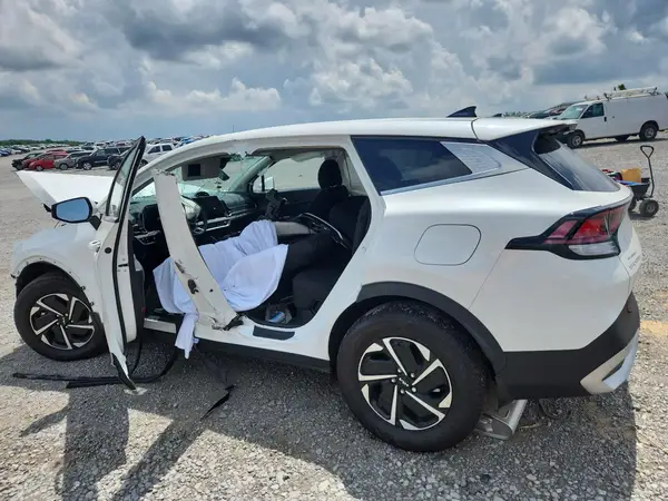 KNDPUCDG2R7153110 2024 KIA SPORTAGE - Image 2