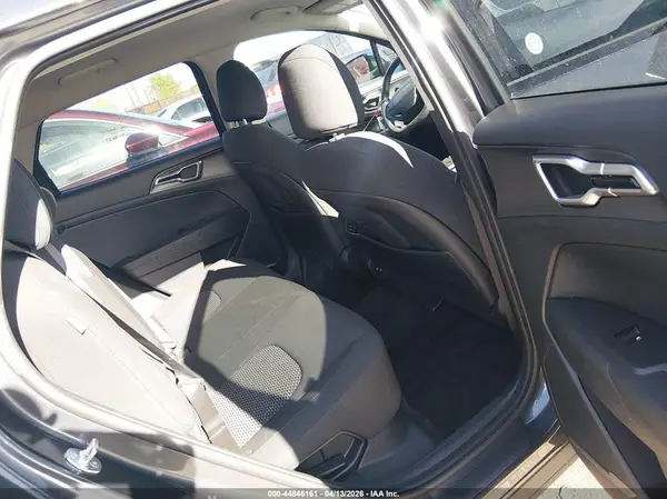 KNDPUDDG2T7302984 2026 KIA SPORTAGE - Image 8