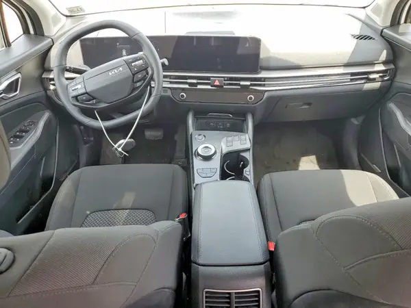 KNDPUDDG3T7301245 2026 KIA SPORTAGE - Image 8