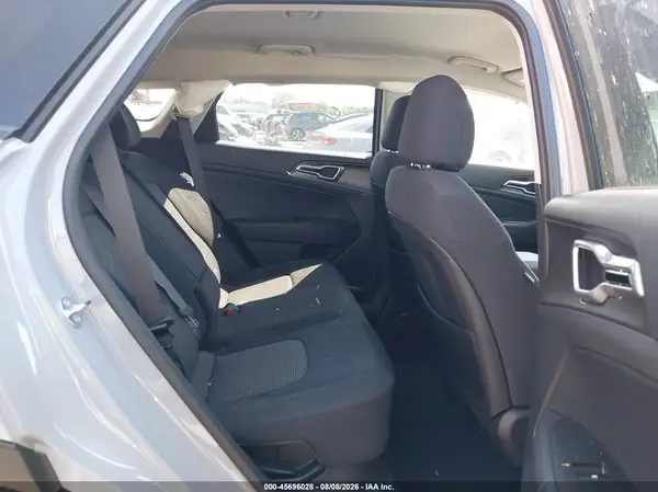 KNDPUDDG3T7320880 2026 KIA SPORTAGE - Image 8