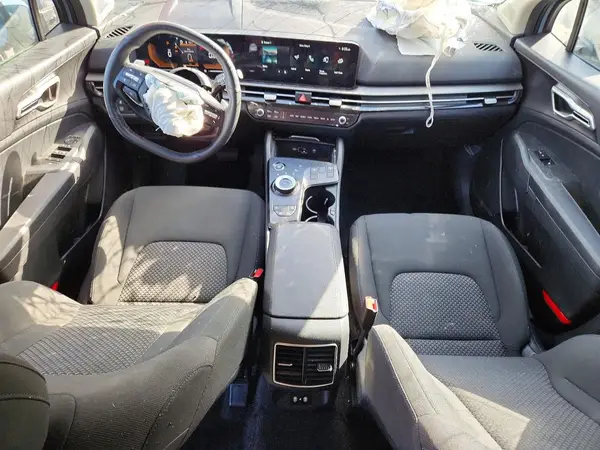 KNDPUDDG7T7295241 2026 KIA SPORTAGE - Image 8