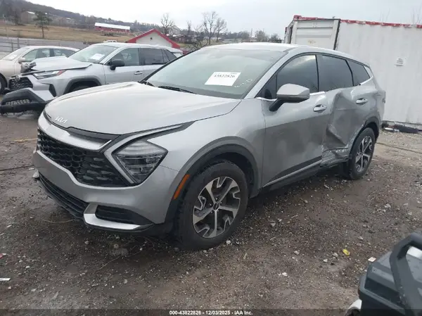 KNDPV3DF2R7269573 2024 KIA SPORTAGE - Image 2