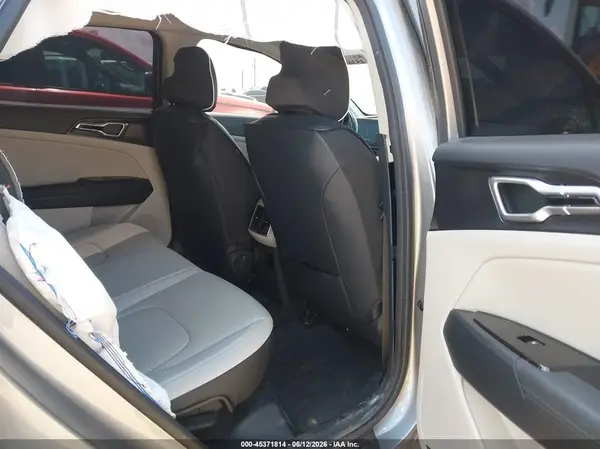 KNDPV3DF3S7328880 2025 KIA SPORTAGE - Image 8