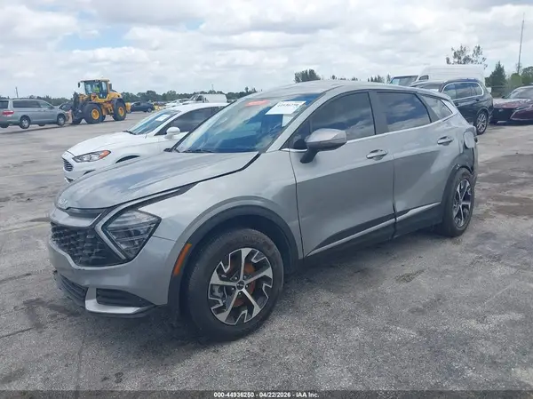 KNDPV3DF4R7271549 2024 KIA SPORTAGE - Image 2