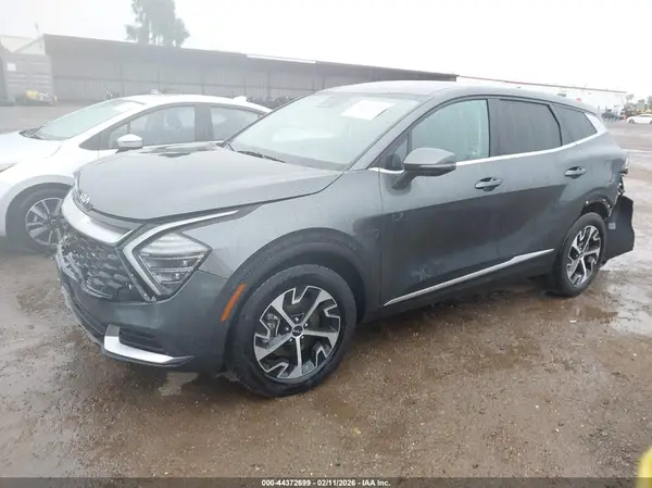 KNDPV3DF4S7332534 2025 KIA SPORTAGE - Image 2