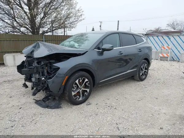 KNDPV3DF4S7341752 2025 KIA SPORTAGE - Image 2