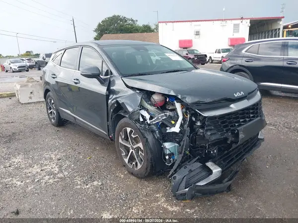KNDPV3DF4S7353285 2025 KIA SPORTAGE - Image 1
