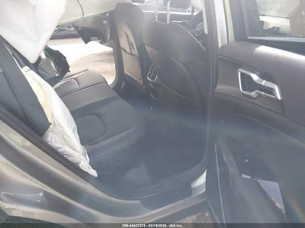 KNDPV3DF9R7270784 2024 KIA SPORTAGE - Image 8