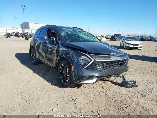 KNDPVCAF0P7168338 2023 KIA SPORTAGE - Image 1