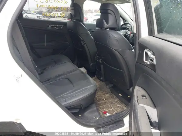 KNDPVCAF3P7164834 2023 KIA SPORTAGE - Image 8