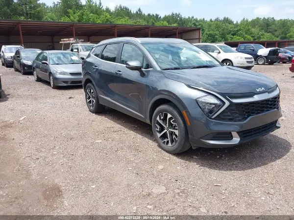 KNDPVCAF7P7105673 2023 KIA SPORTAGE - Image 1