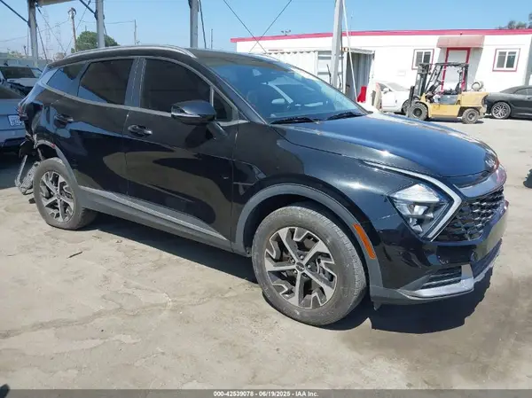 KNDPVCAG2P7030115 2023 KIA SPORTAGE - Image 1