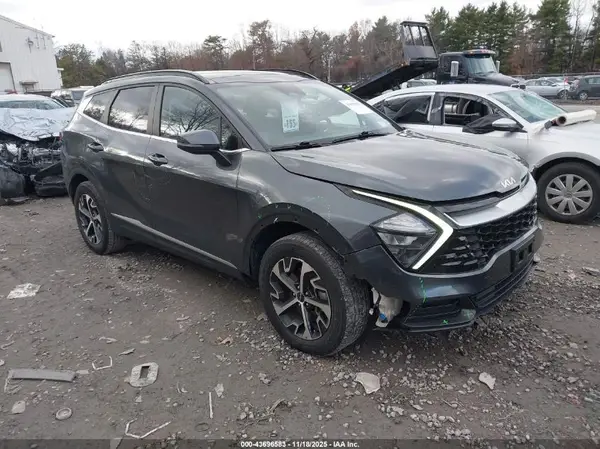 KNDPVCAG2P7042636 2023 KIA SPORTAGE - Image 1