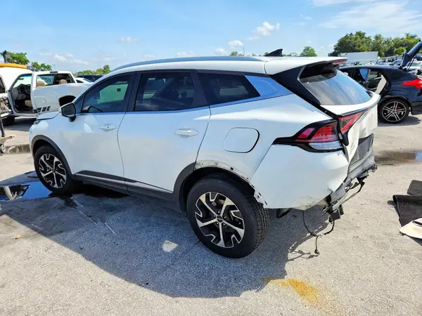 KNDPVCAG2P7057346 2023 KIA SPORTAGE - Image 2