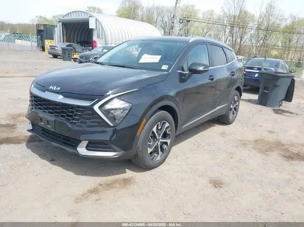 KNDPVCAG3P7082868 2023 KIA SPORTAGE - Image 2