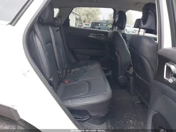 KNDPVCAG3P7105565 2023 KIA SPORTAGE - Image 8