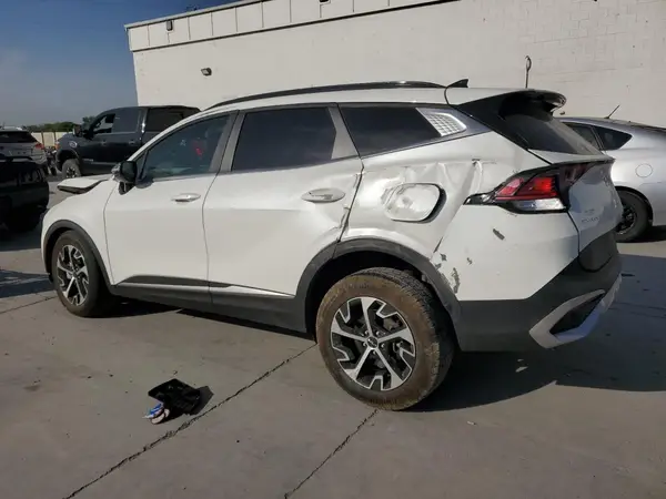KNDPVCAG4P7026101 2023 KIA SPORTAGE - Image 2
