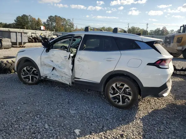KNDPVCAG4P7076075 2023 KIA SPORTAGE - Image 2
