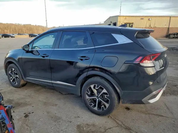 KNDPVCAG4P7087707 2023 KIA SPORTAGE - Image 2