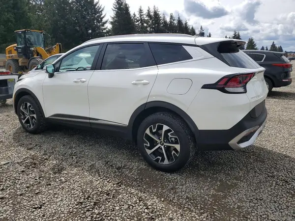 KNDPVCAG4P7100195 2023 KIA SPORTAGE - Image 2