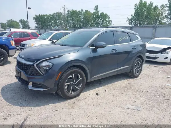 KNDPVCAG5P7045725 2023 KIA SPORTAGE - Image 2