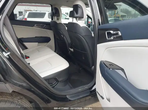 KNDPVCAG5P7099610 2023 KIA SPORTAGE - Image 8