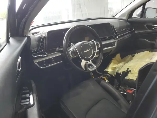 KNDPVCAG6P7013866 2023 KIA SPORTAGE - Image 8