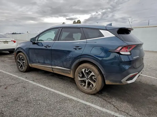 KNDPVCAG6P7029114 2023 KIA SPORTAGE - Image 2