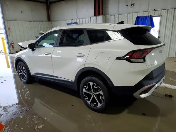 KNDPVCAG6P7039870 2023 KIA SPORTAGE - Image 2