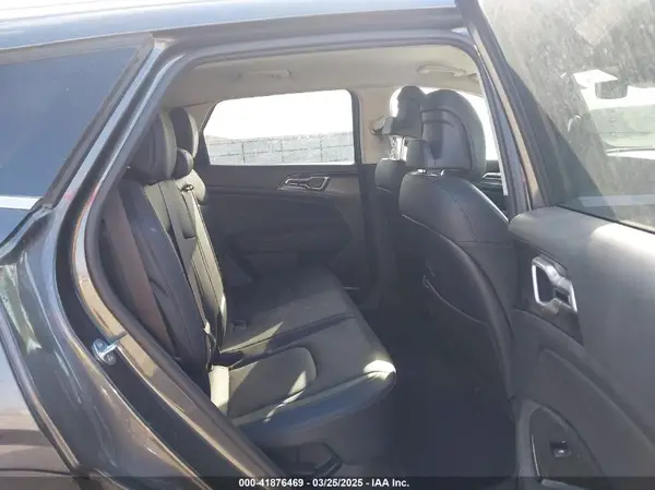 KNDPVCAG6P7086719 2023 KIA SPORTAGE - Image 8