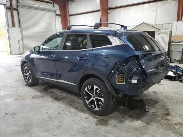 KNDPVCAG6P7105186 2023 KIA SPORTAGE - Image 2