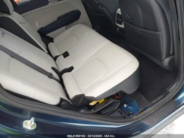 KNDPVCAG7P7033527 2023 KIA SPORTAGE - Image 8