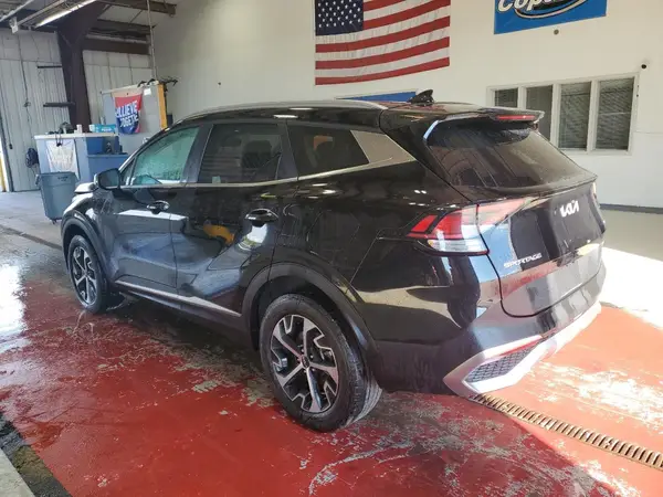 KNDPVCAG7P7069766 2023 KIA SPORTAGE - Image 2