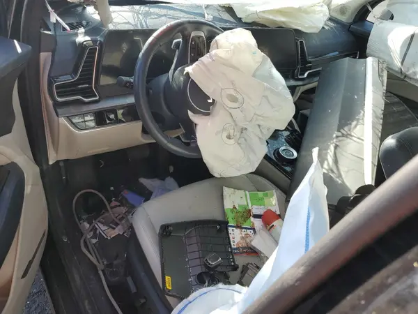 KNDPVCAG9P7057098 2023 KIA SPORTAGE - Image 8