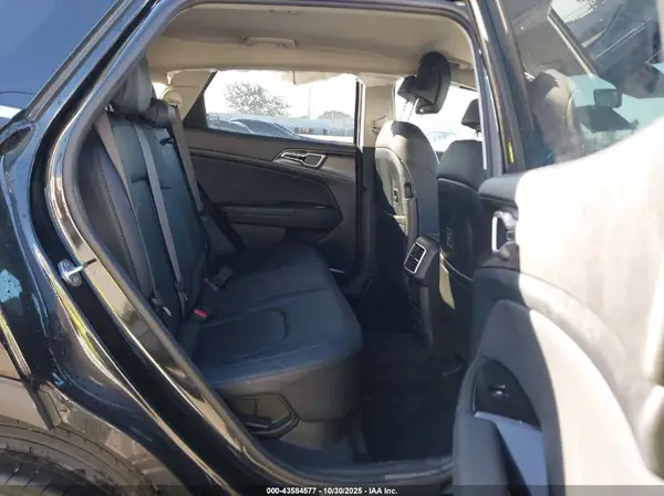 KNDPVCAGXP7028029 2023 KIA SPORTAGE - Image 8