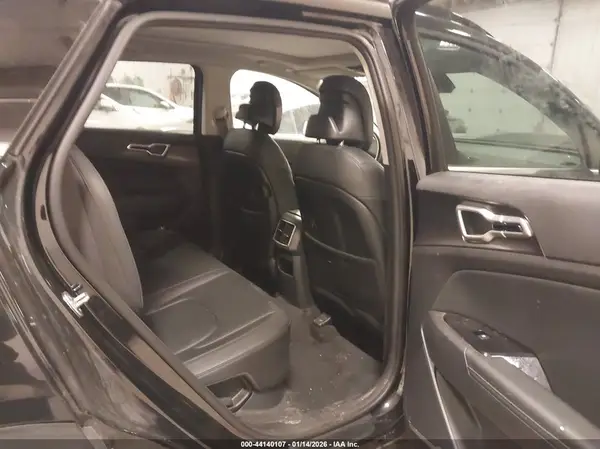 KNDPVCAGXP7076811 2023 KIA SPORTAGE - Image 8