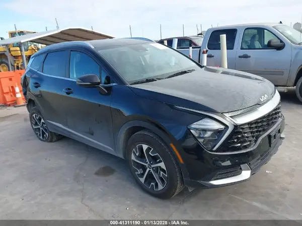 KNDPVCAGXP7084083 2023 KIA SPORTAGE - Image 1
